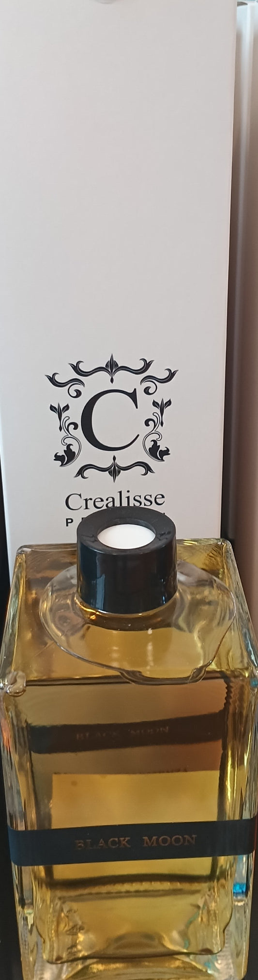 black moon-cube room diffuser